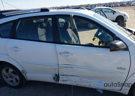 2003 Pontiac Vibe из США, поврежденный, VIN 5Y2SL62863Z481006